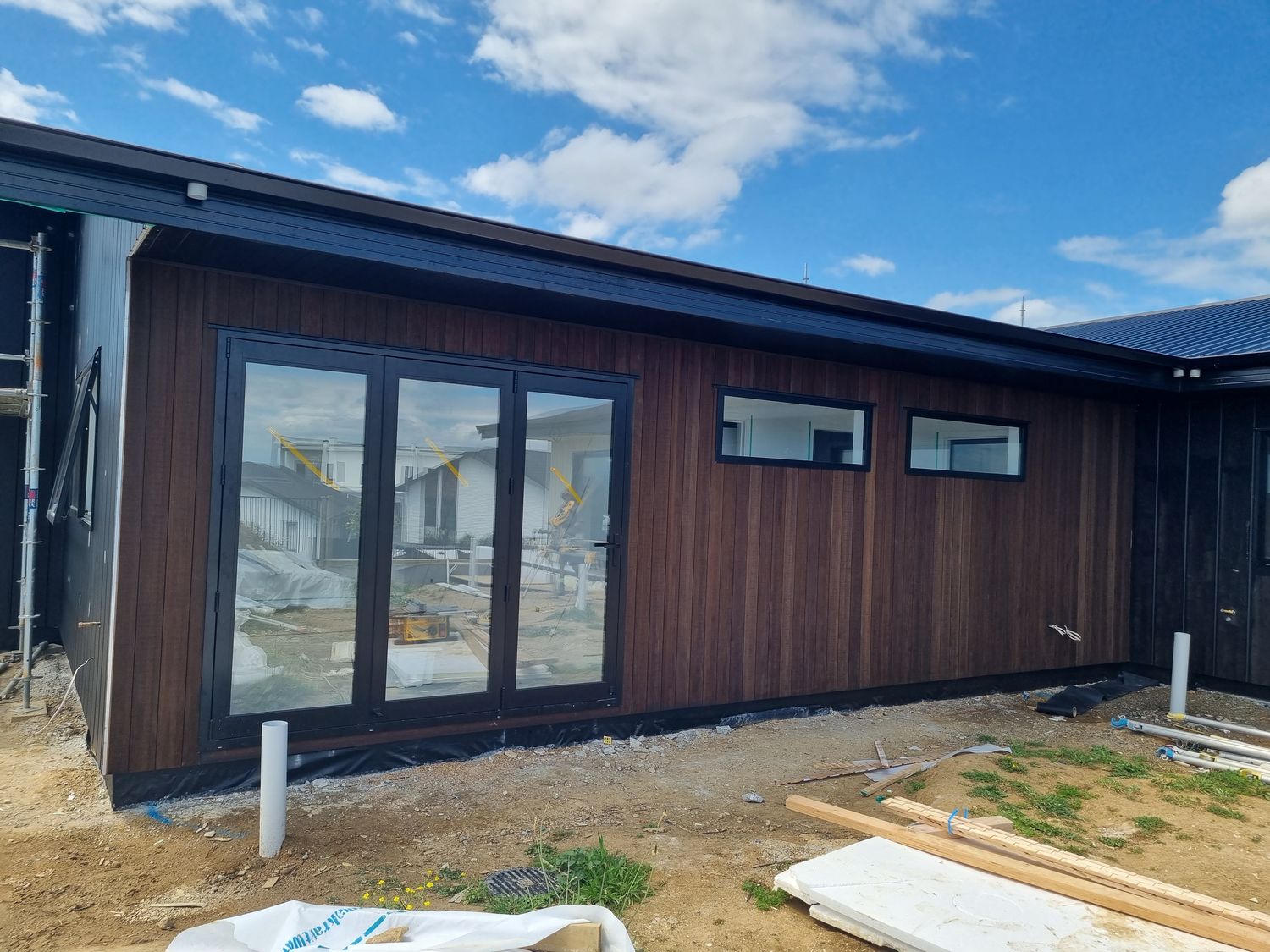 Brywood Rise, exterior cladding detail