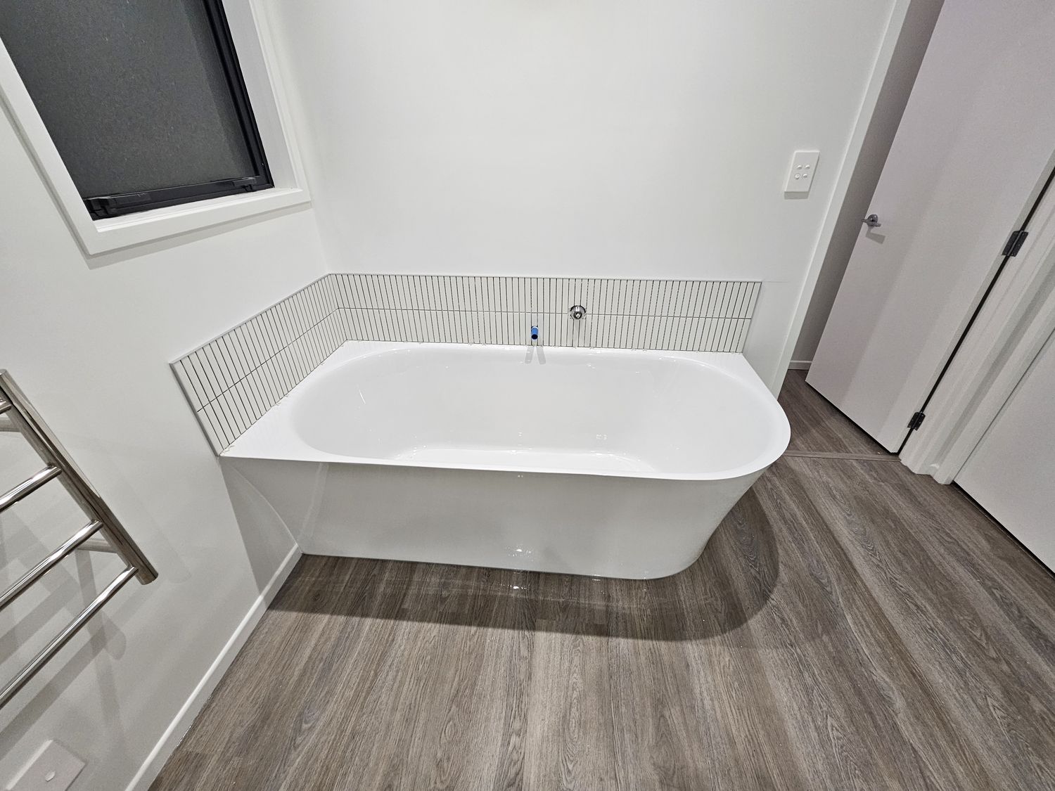 Taharoa bathroom renovation, freestanding bath