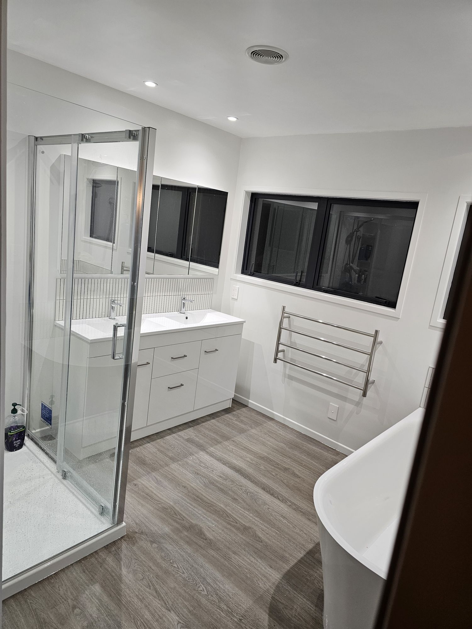Taharoa bathroom renovation, finished interior